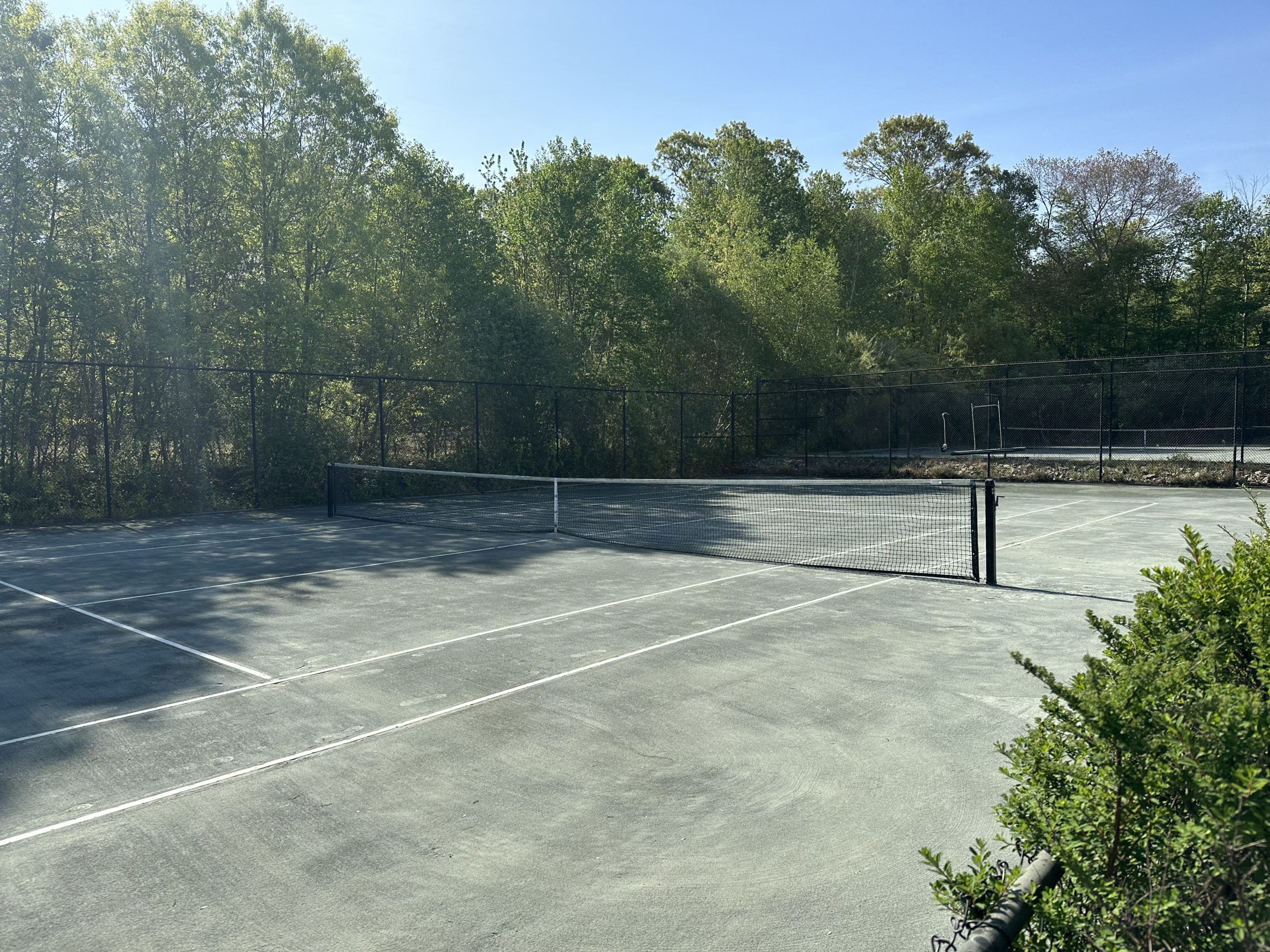 Outdoor Tennis Courts!